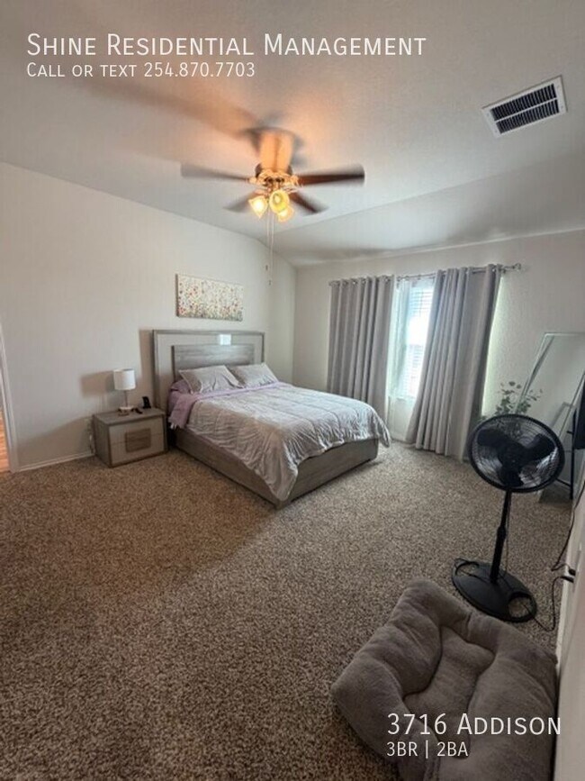 Building Photo - 3716 Addison-