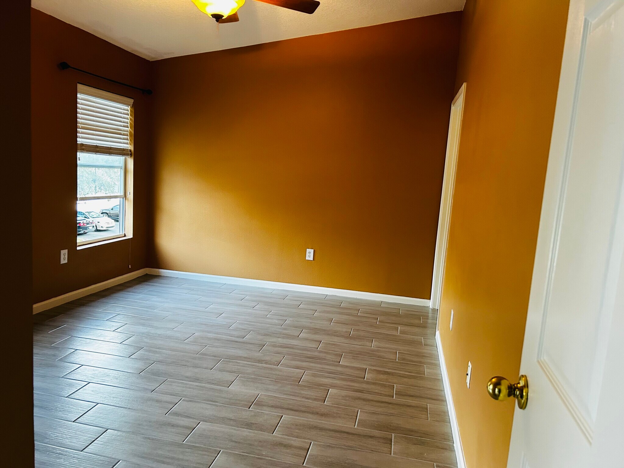 Building Photo - 9690 Amarante Cir