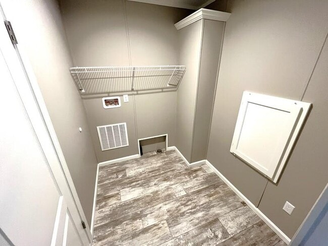 Building Photo - 5456 Ryegrass Ct