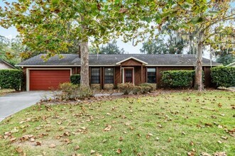 Building Photo - 3 bedroom in Gainesville FL 32606