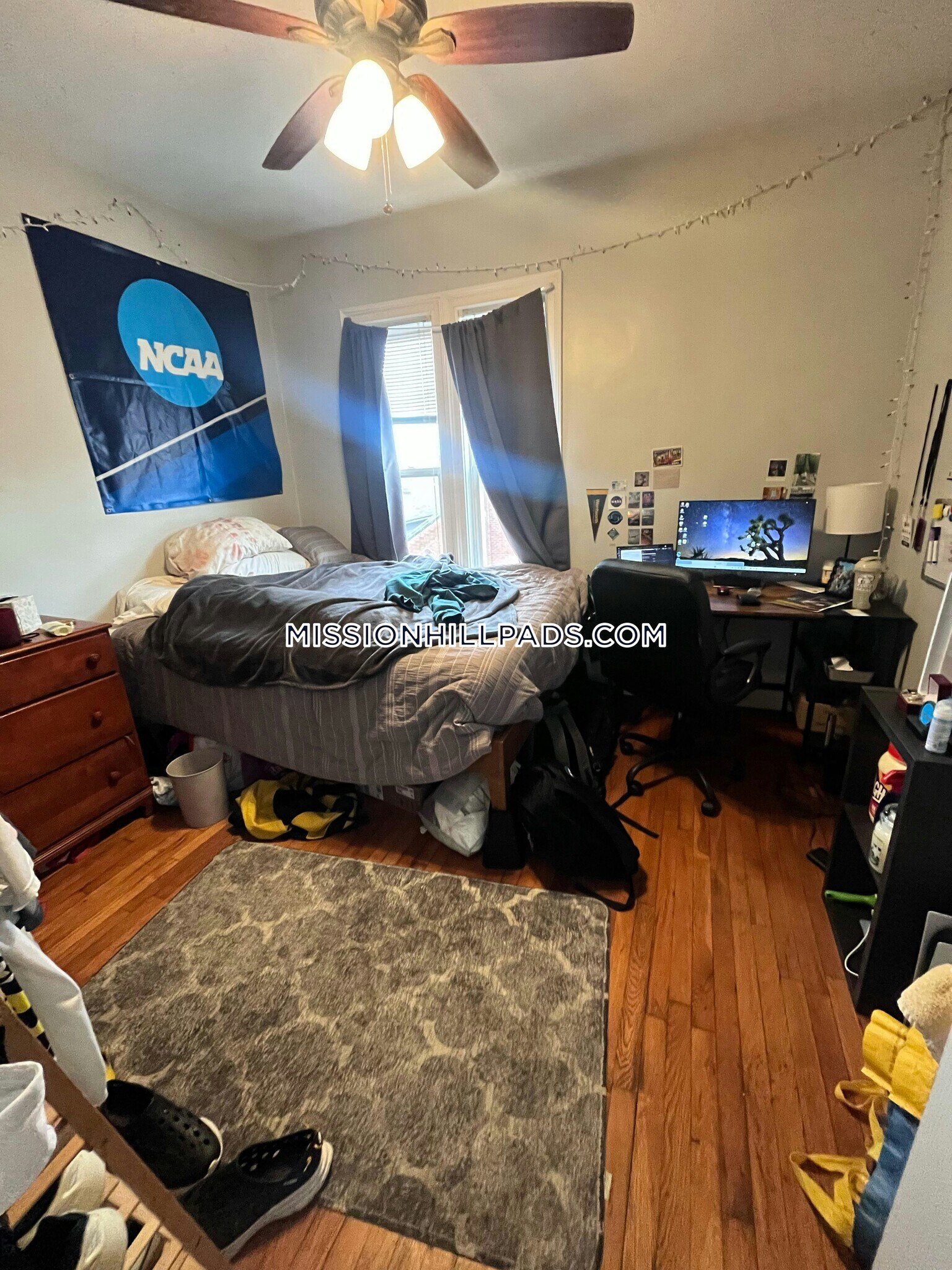 Building Photo - 731 Parker St