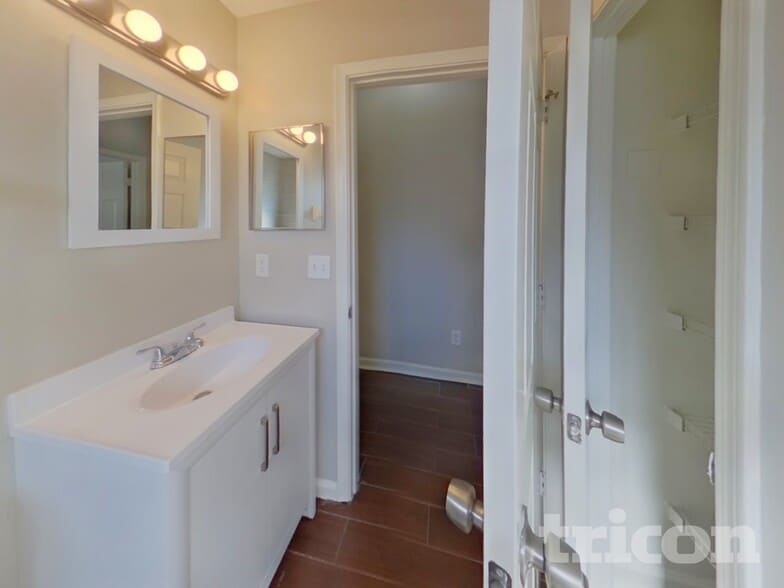 Building Photo - 843 Magic Cove Ln