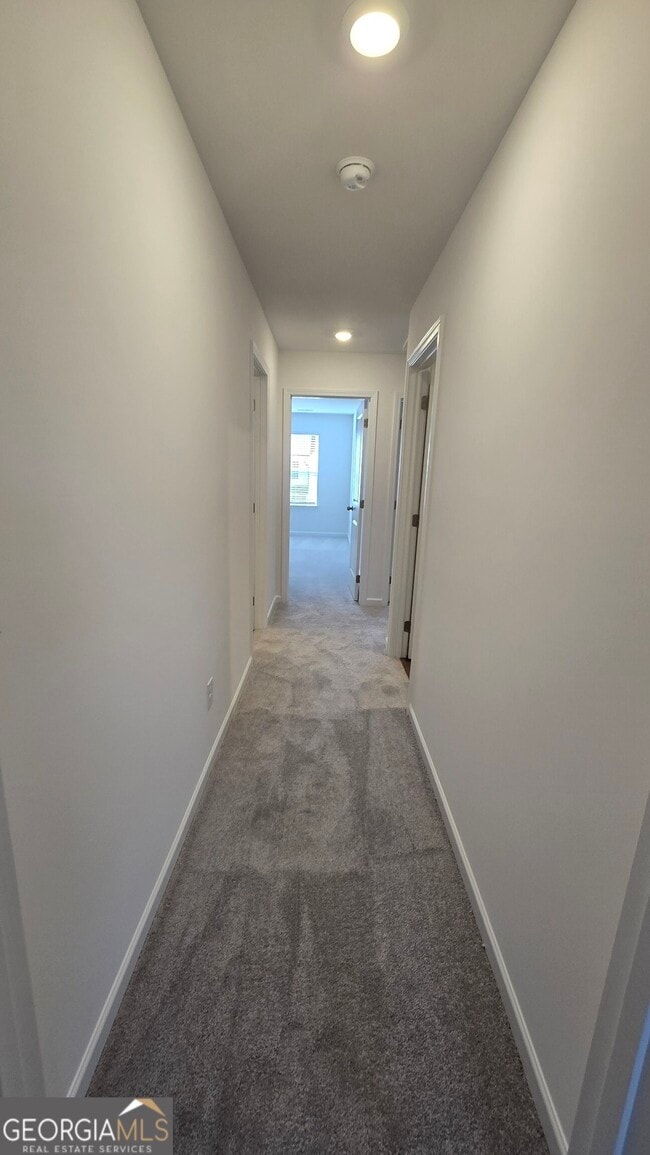 Building Photo - 209 Kenoot Dr