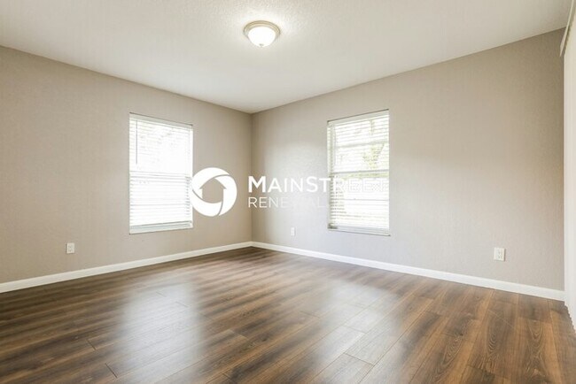 Building Photo - 3 Bedroom Pet-Friendly Home in NORTH PORT, FL with Main Street Renewal