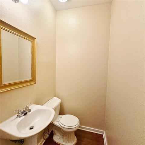 Building Photo - 1328 Fletcher St