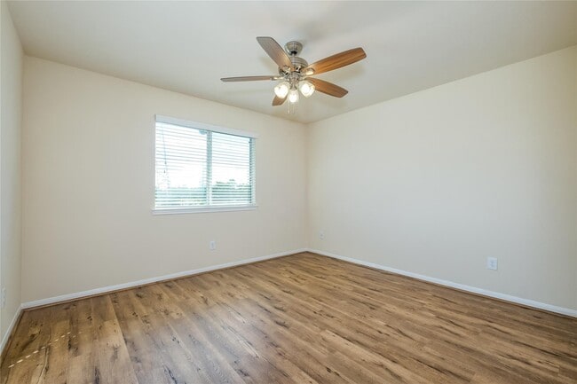 Building Photo - 8919 Inglebrook Ln