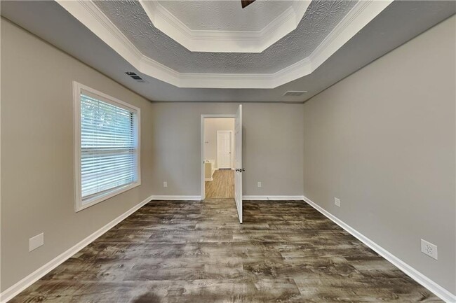 Building Photo - 5022 Cliff Top Dr