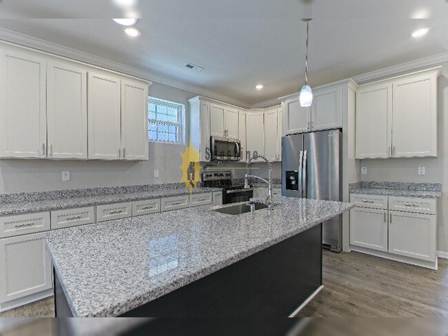 Building Photo - !!!WOW!!! Single Family home in Norfolk