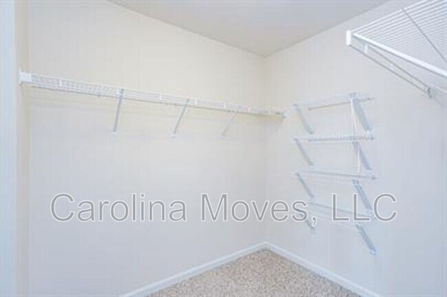 Building Photo - 414 Christiane Way