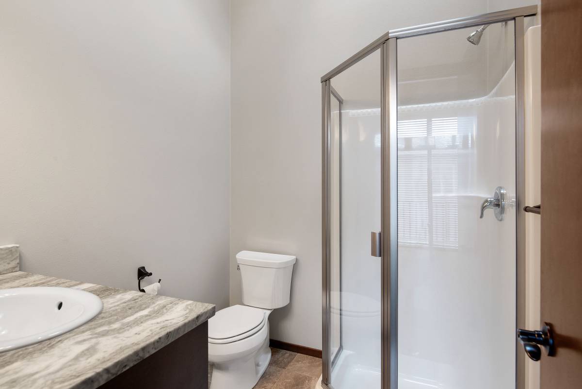 Building Photo - 180 Madrona Way NE