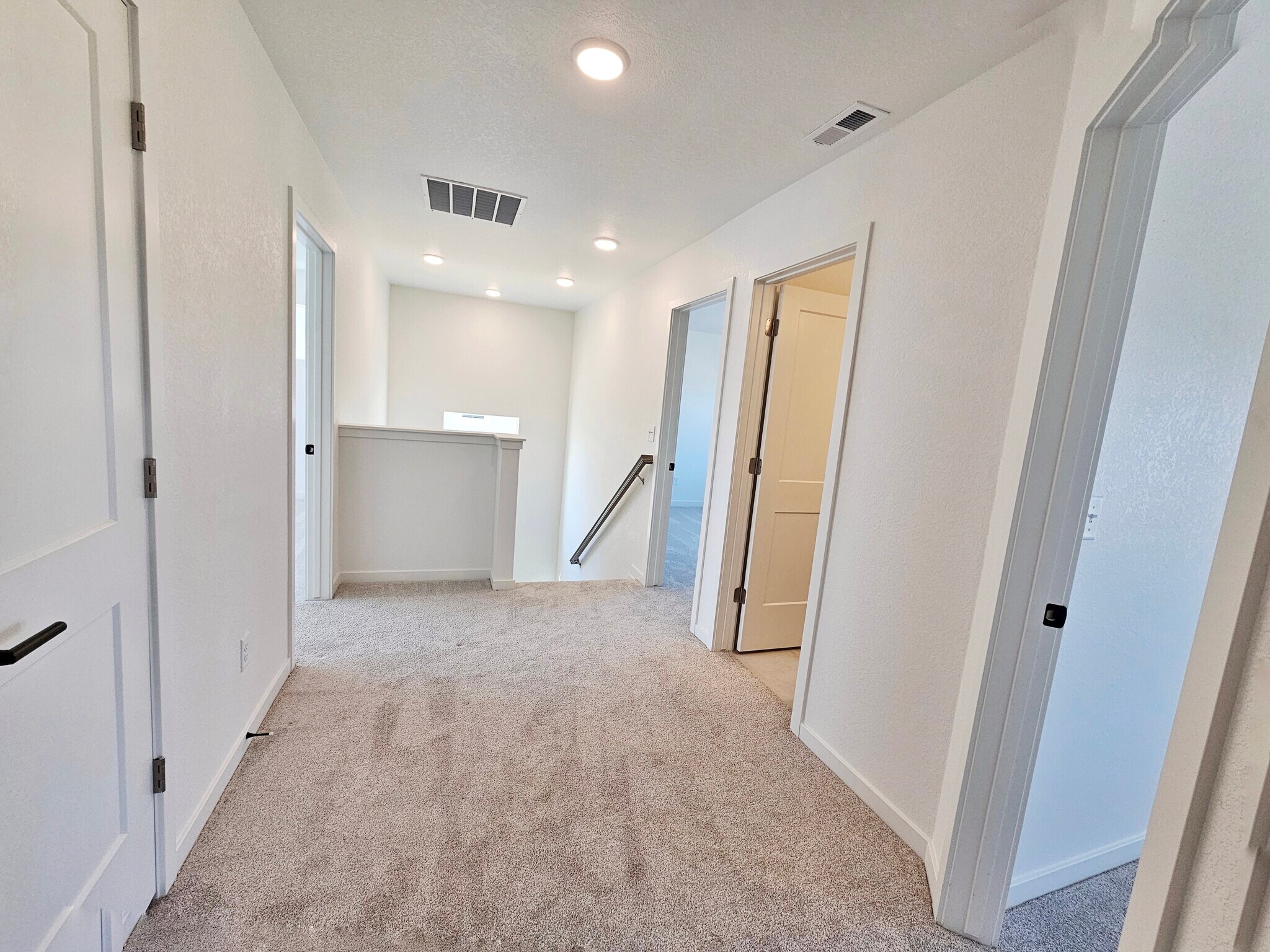 Building Photo - 21470 E 58th Ave