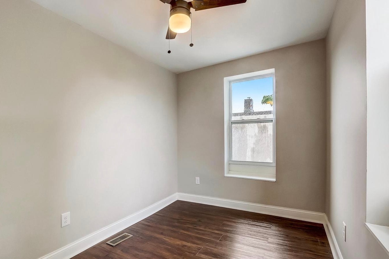Building Photo - 2648 Hampden Ave