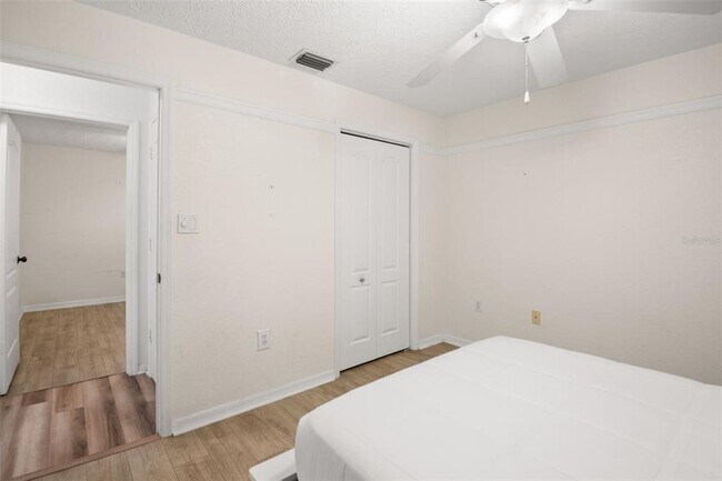 Building Photo - 721 Brittany Park Blvd
