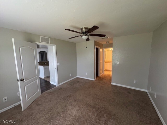 Building Photo - 2132 Chiquita Blvd N