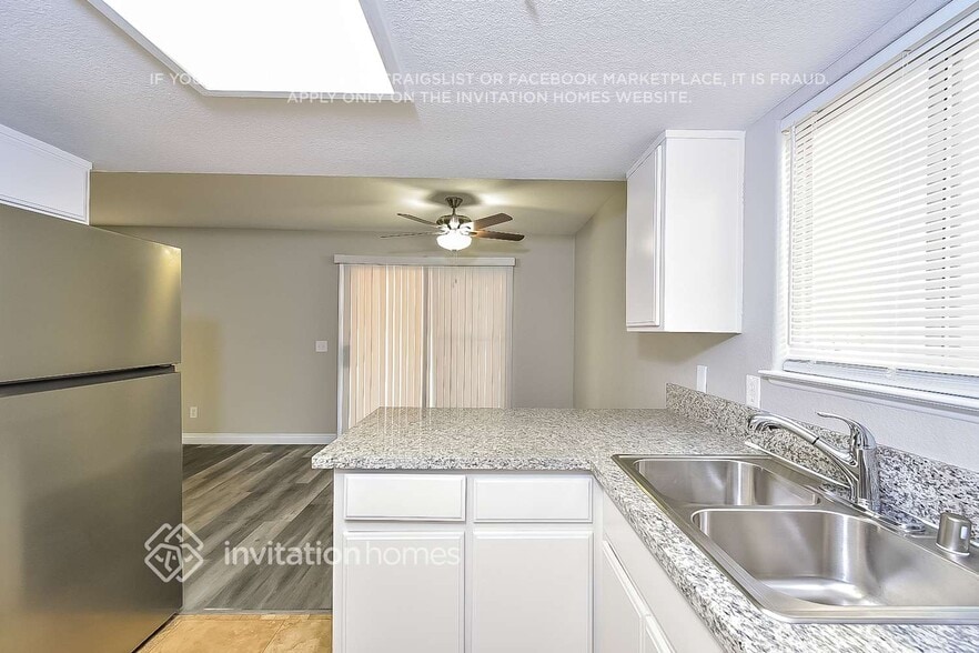 Building Photo - 7505 Jockey Ave