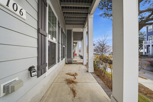 Building Photo - 4106 Pleasant Ave