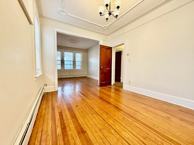 Building Photo - 315 ARMSTRONG Ave