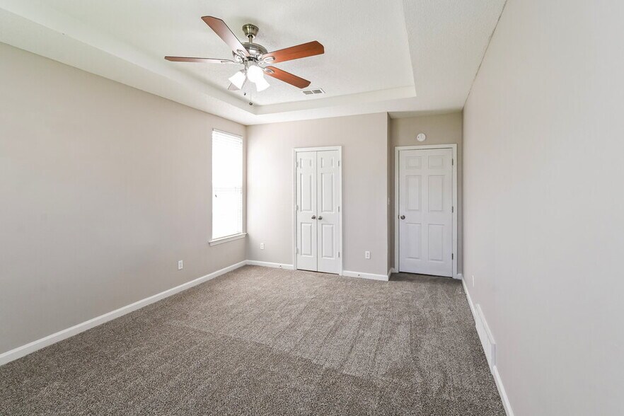 Building Photo - 4815 Half Moon Cove