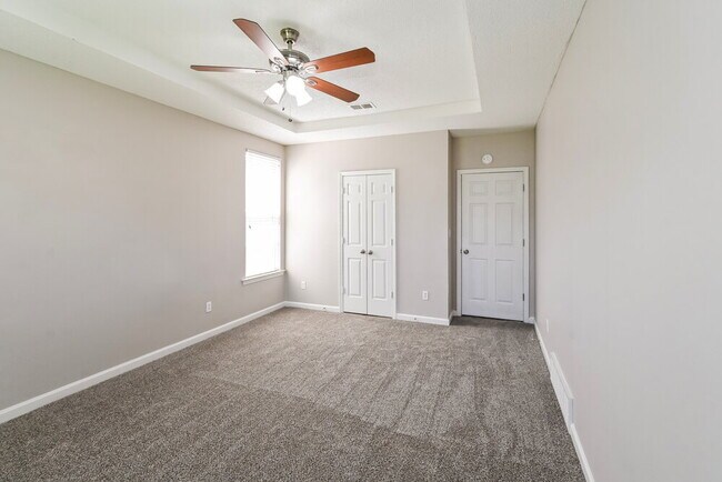 Building Photo - 4815 Half Moon Cove