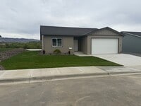 Building Photo - New Construction 3 bed, 2 bath!