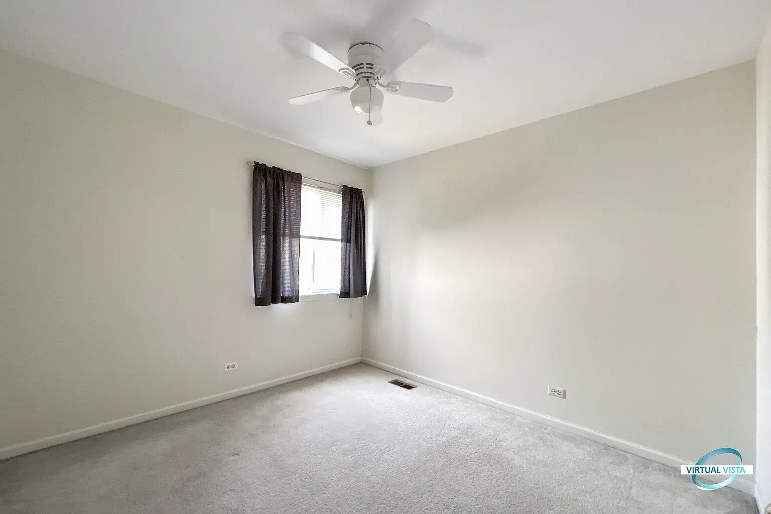 Building Photo - 3270 Hopewell Dr