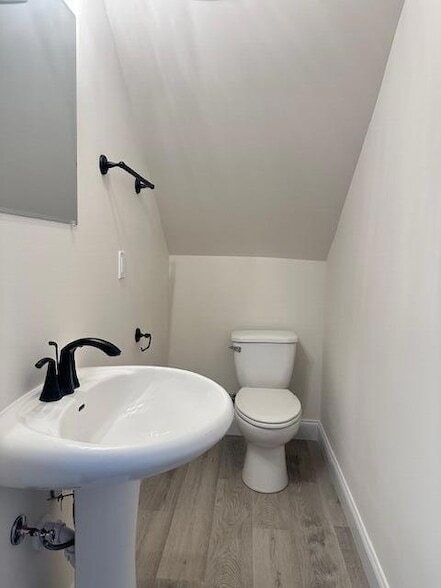 Building Photo - 1921 Cypress Ln