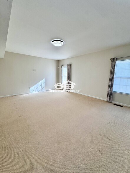Building Photo - 3238 Ridgeway Pl
