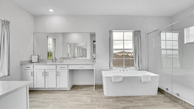 Building Photo - 601 Hookline Cir