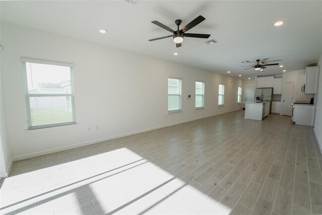 Building Photo - 4507 NW 14th Lp