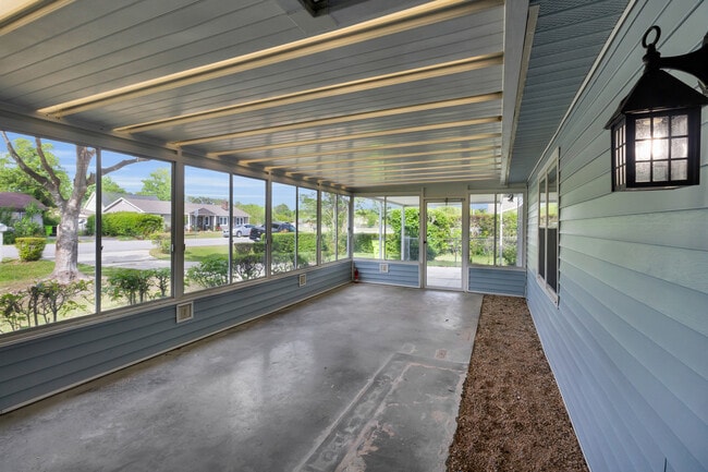 Building Photo - 120 Tar Heel Dr