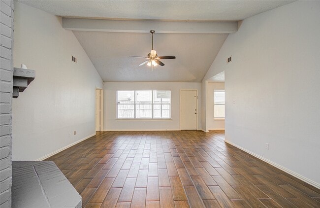 Building Photo - 2702 Fir Crest Ct