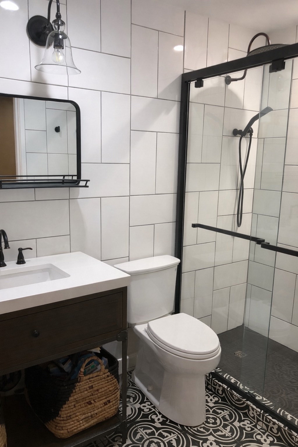 Building Photo - 240 Heath St