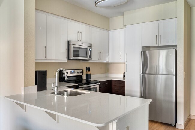 Building Photo - 5200 Iron Horse Pkwy