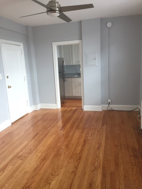 Living Space - 524 13th Street