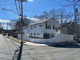 Building Photo - 2 Gladeside Ter