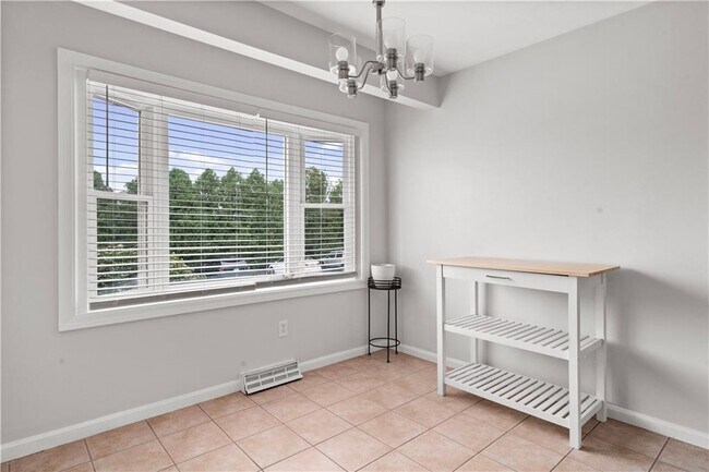 Building Photo - 200 Heroux Blvd