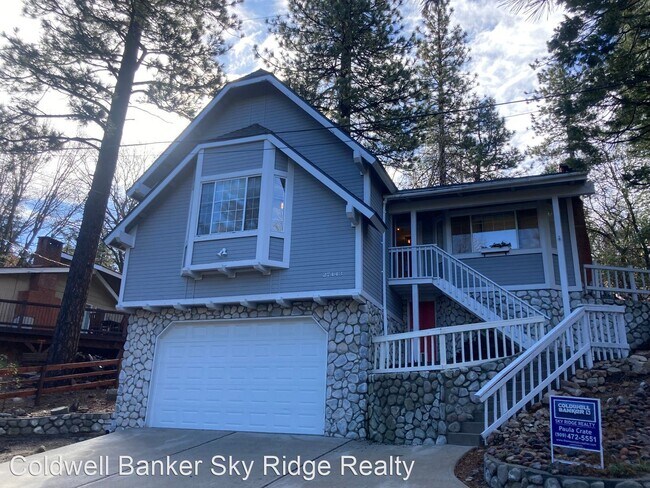 Primary Photo - 4 br, 2 bath House - 27443 School Dr