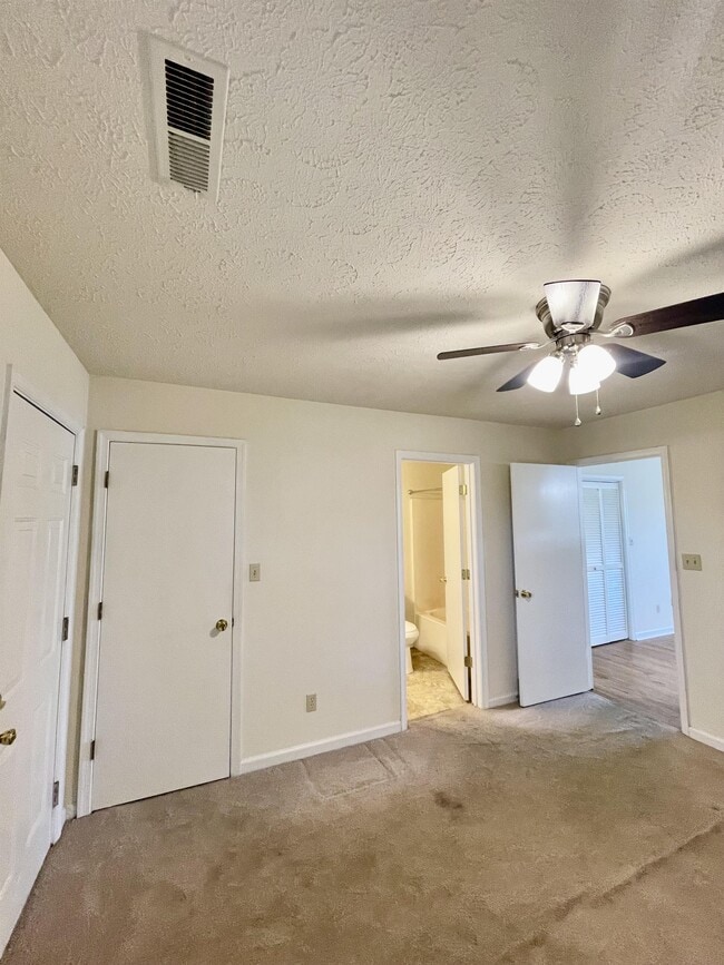 Building Photo - 1307 Homestead Garden Ct