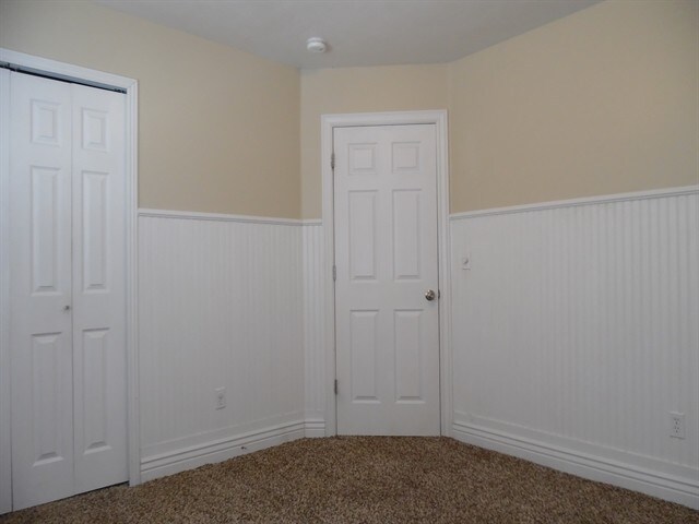 Building Photo - 1205 Princes Cir