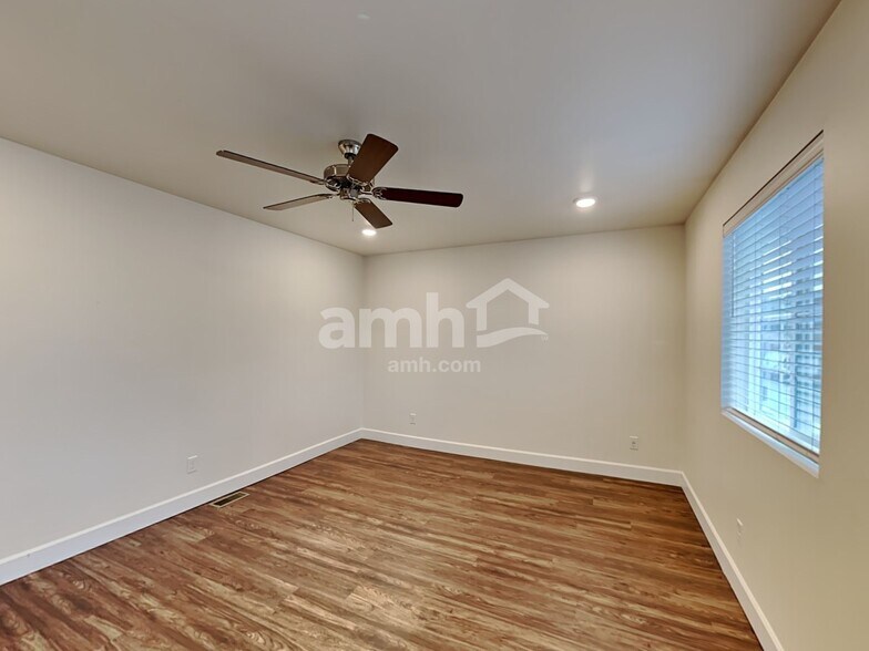 Building Photo - 30826 SE 418th St