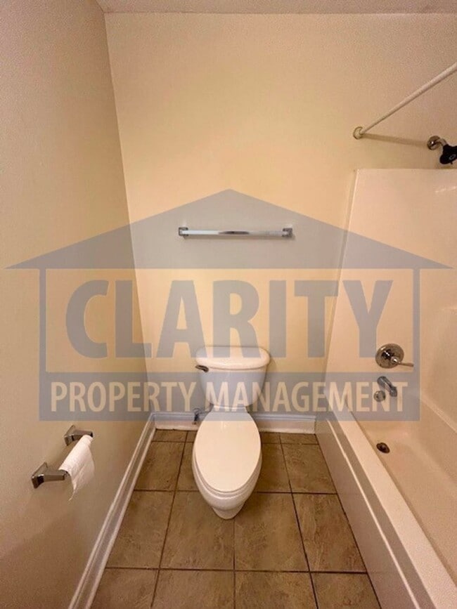 Building Photo - 2209 Old Harrison Pike NW