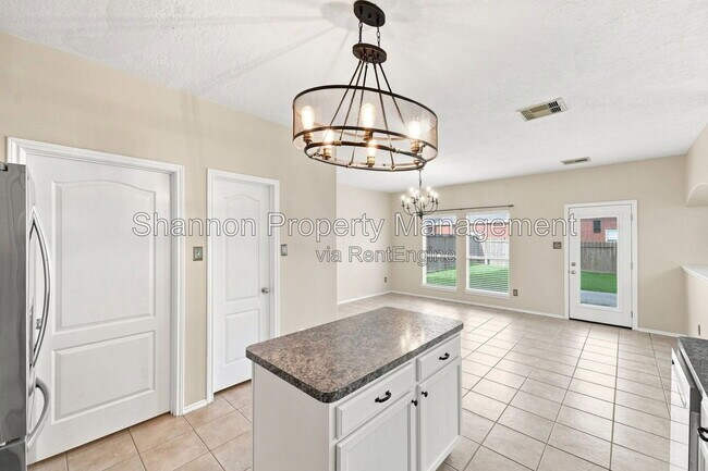 Building Photo - 18810 Lantern Cove Ln