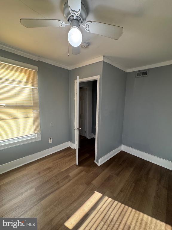 Building Photo - 5000 Litchfield Ave