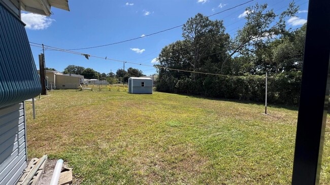 Building Photo - 139 Vindale Ave