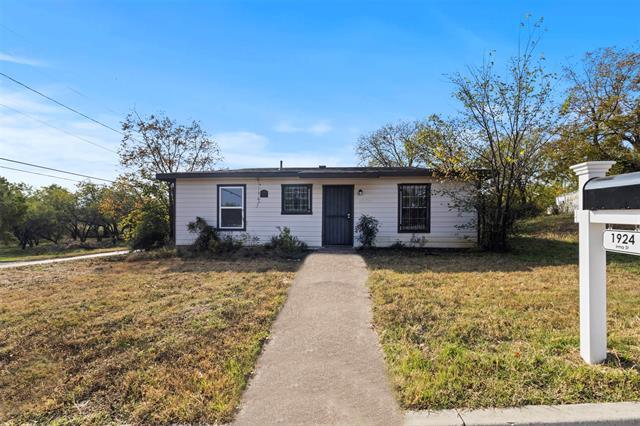 Building Photo - 1924 Irma St