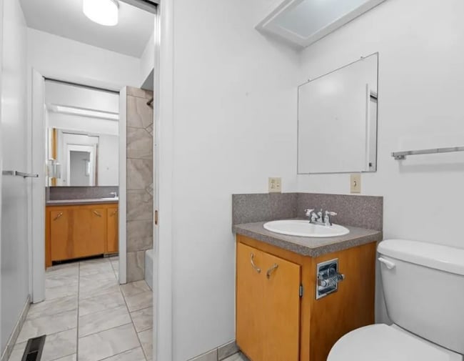 Building Photo - 788 E 1500 N