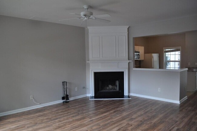 Building Photo - 940 Prestwyck Ct