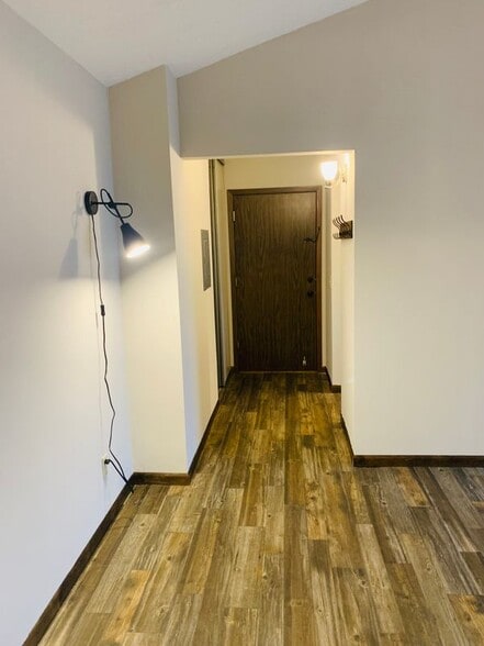 Building Photo - 932 Westbrooke Way