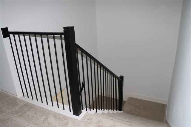 Building Photo - 9492 Espalier St