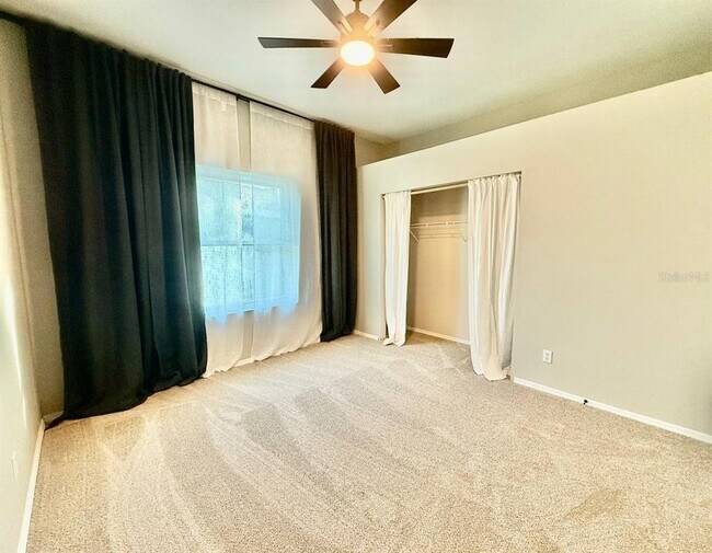 Building Photo - 28412 Great Bend Pl
